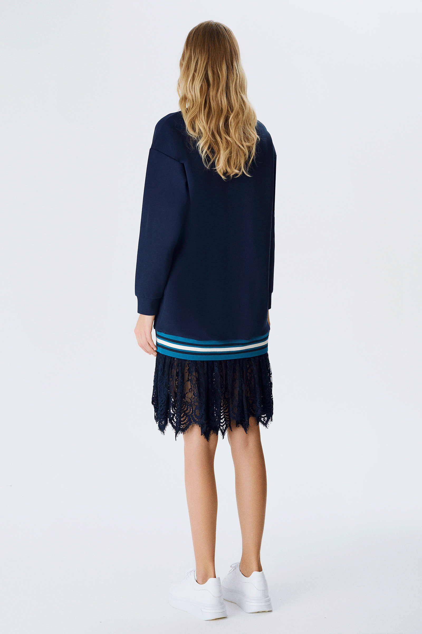 Dantelli Sweat Elbise