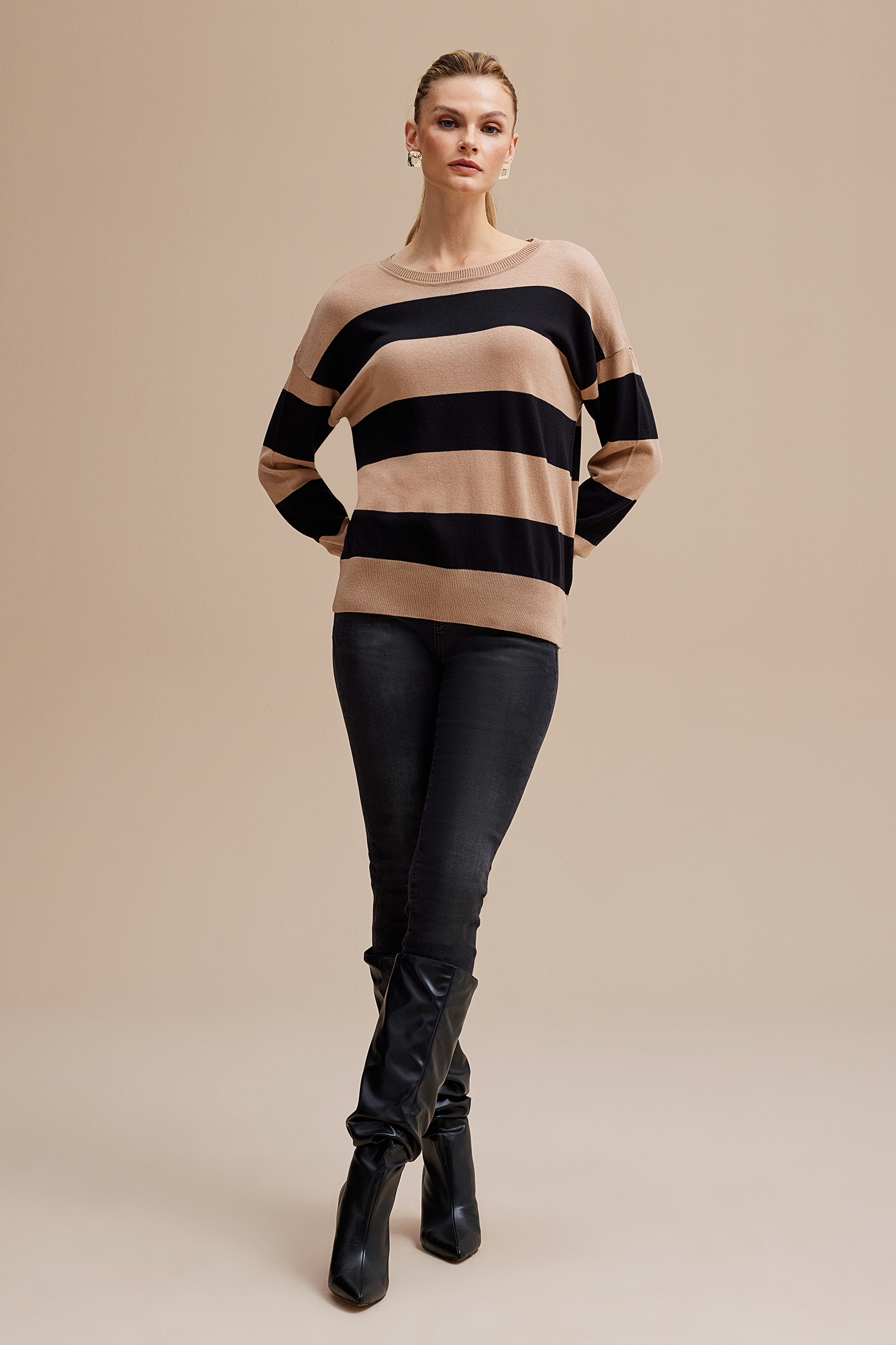 Çizgili Triko Kazak