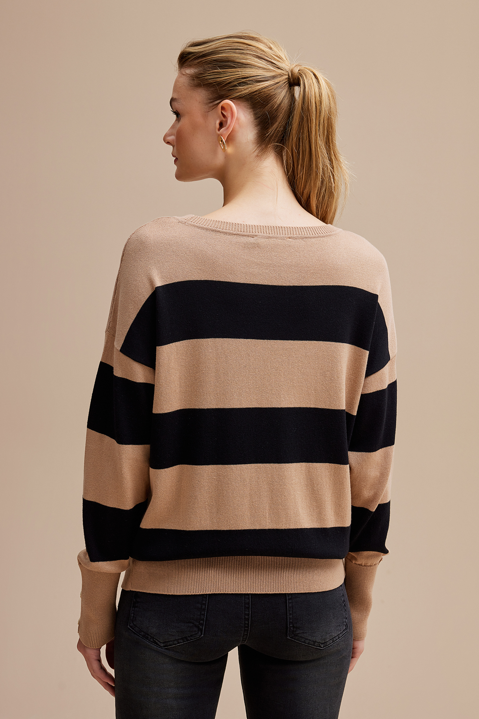 Çizgili Triko Kazak