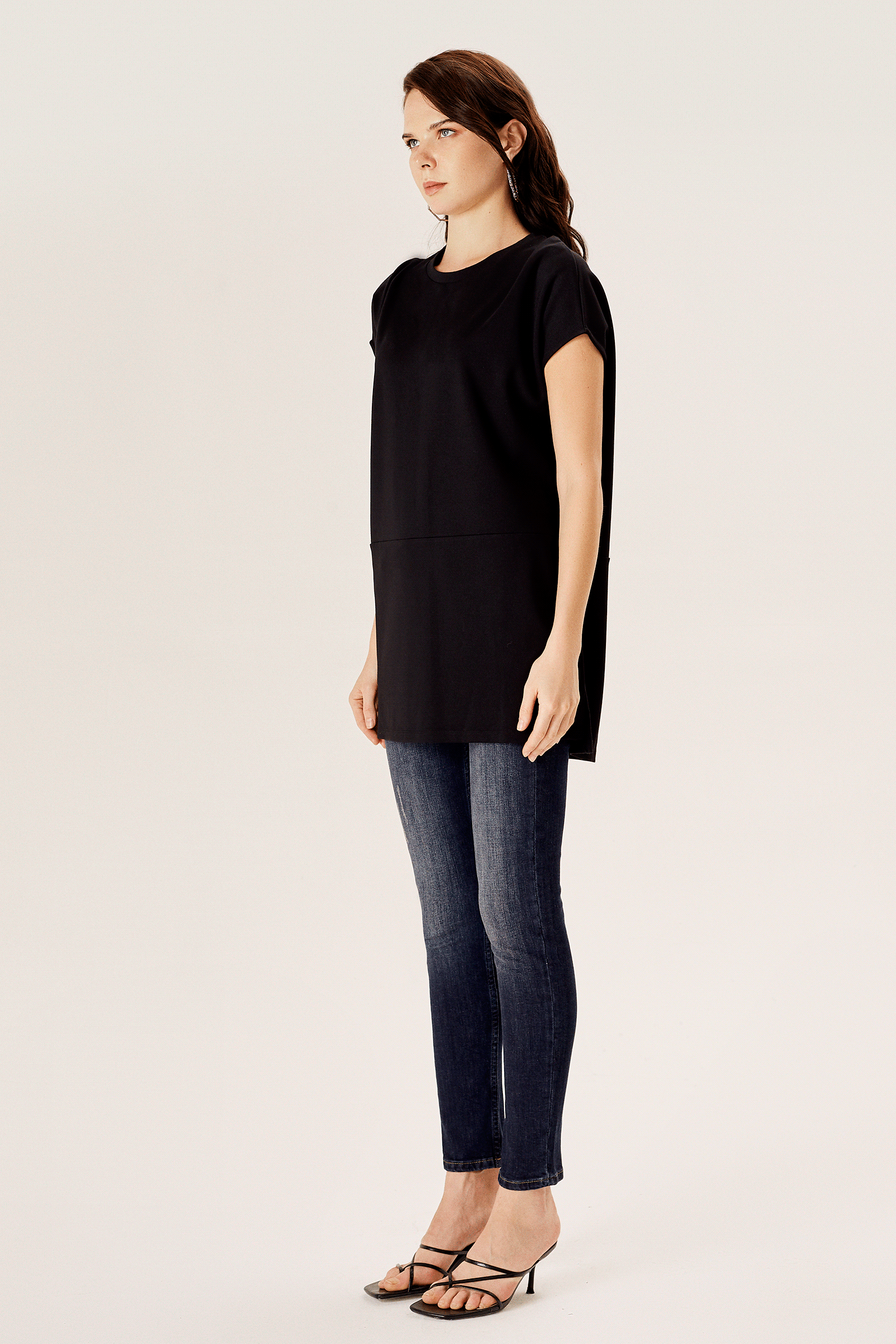 Yırtmaçlı Bol Kesim Örme Bluz